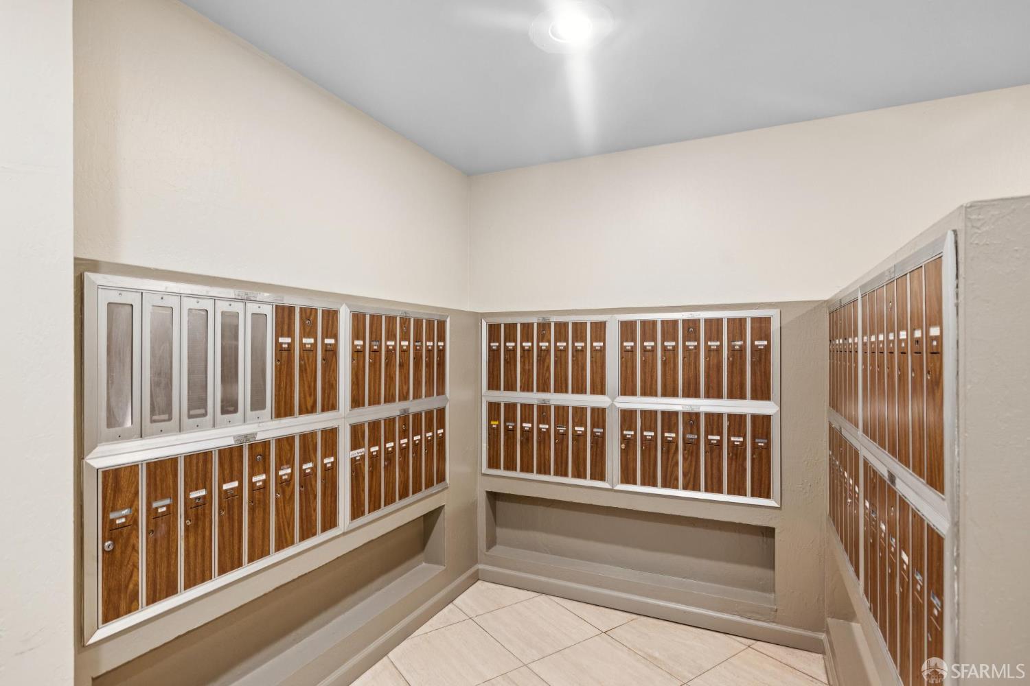 1200 Gough Street # 3A