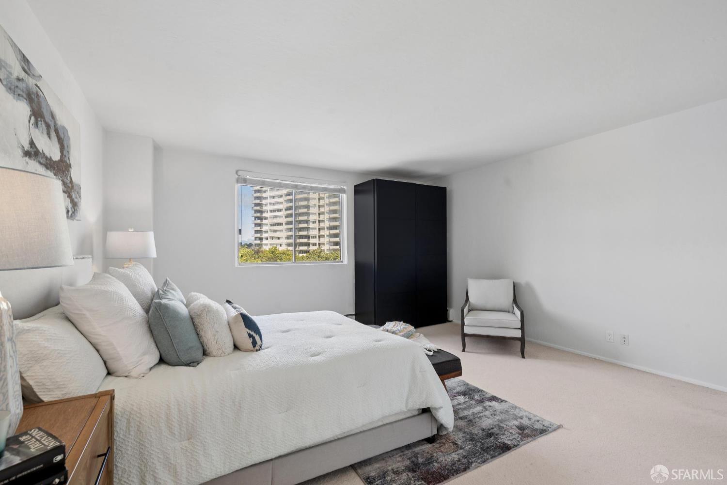 1200 Gough Street # 3A