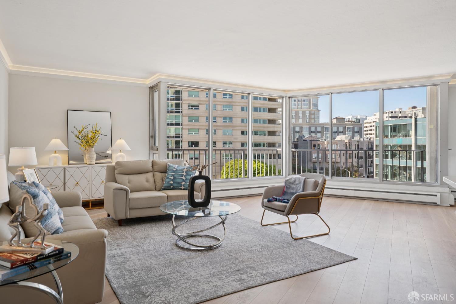 1200 Gough Street # 3A