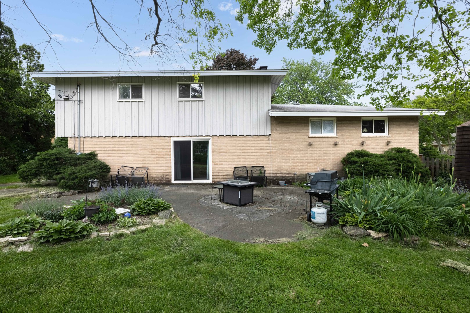 108 Forestview Drive