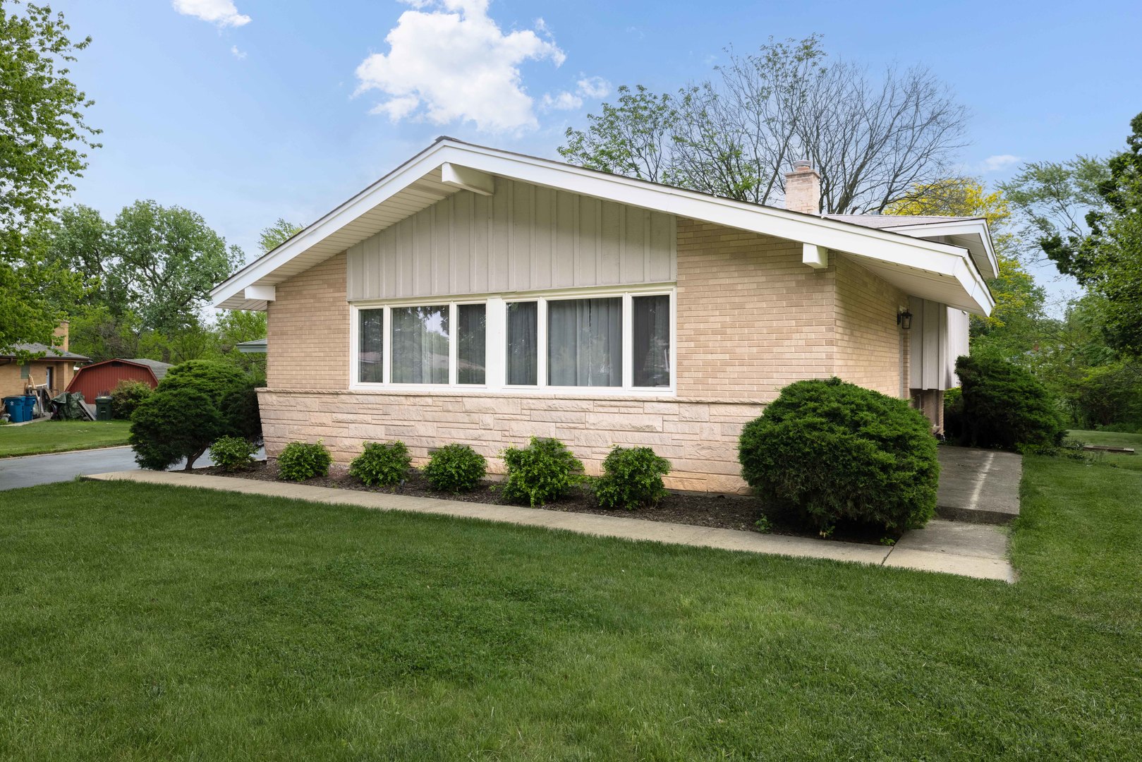 108 Forestview Drive