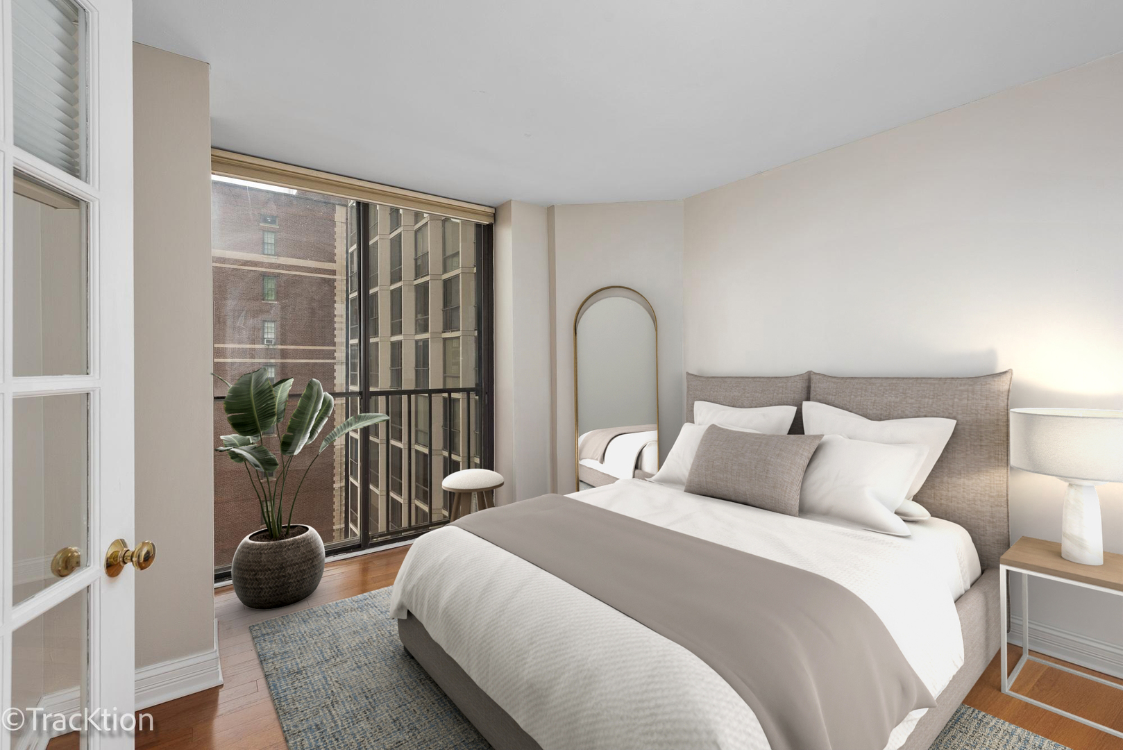345 W Fullerton Parkway Unit: 1705