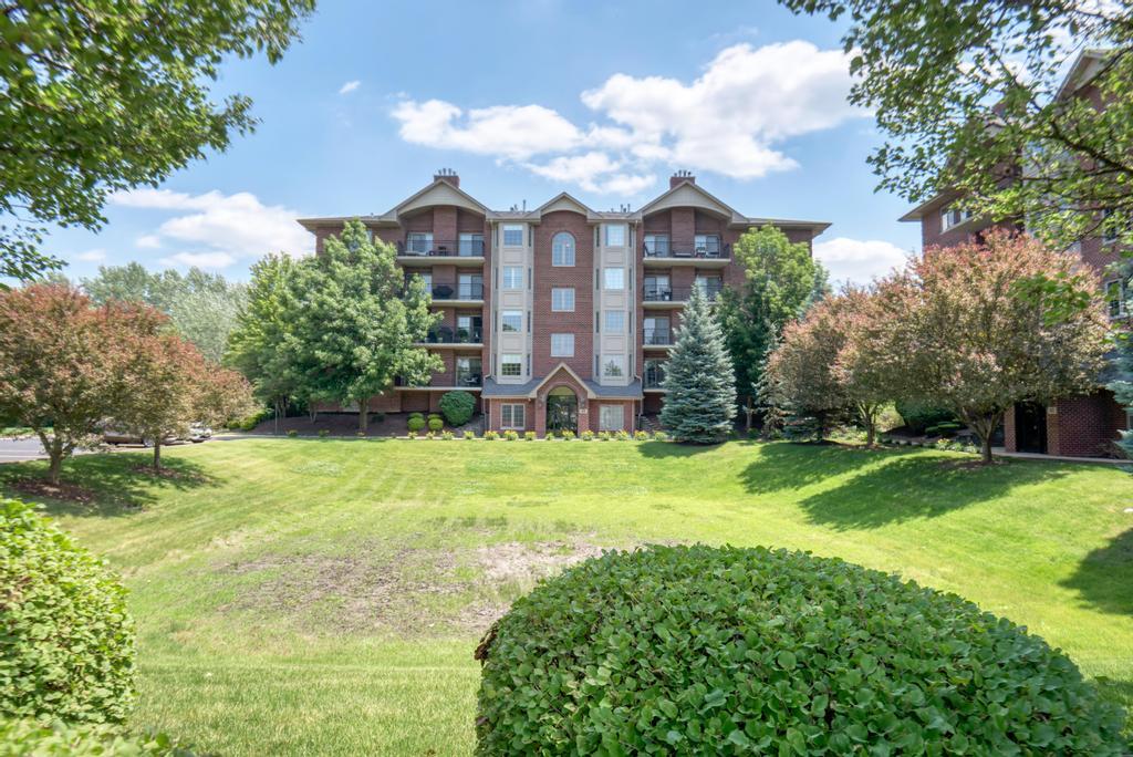 6655 S CASS Avenue Unit: 3B