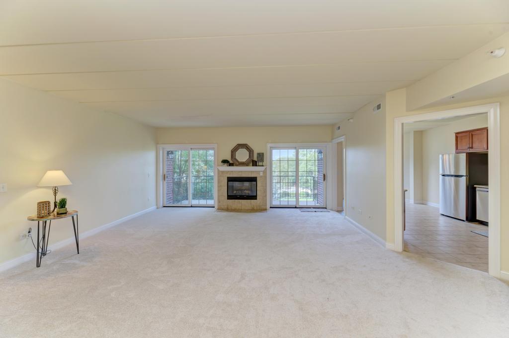 6655 S CASS Avenue Unit: 3B