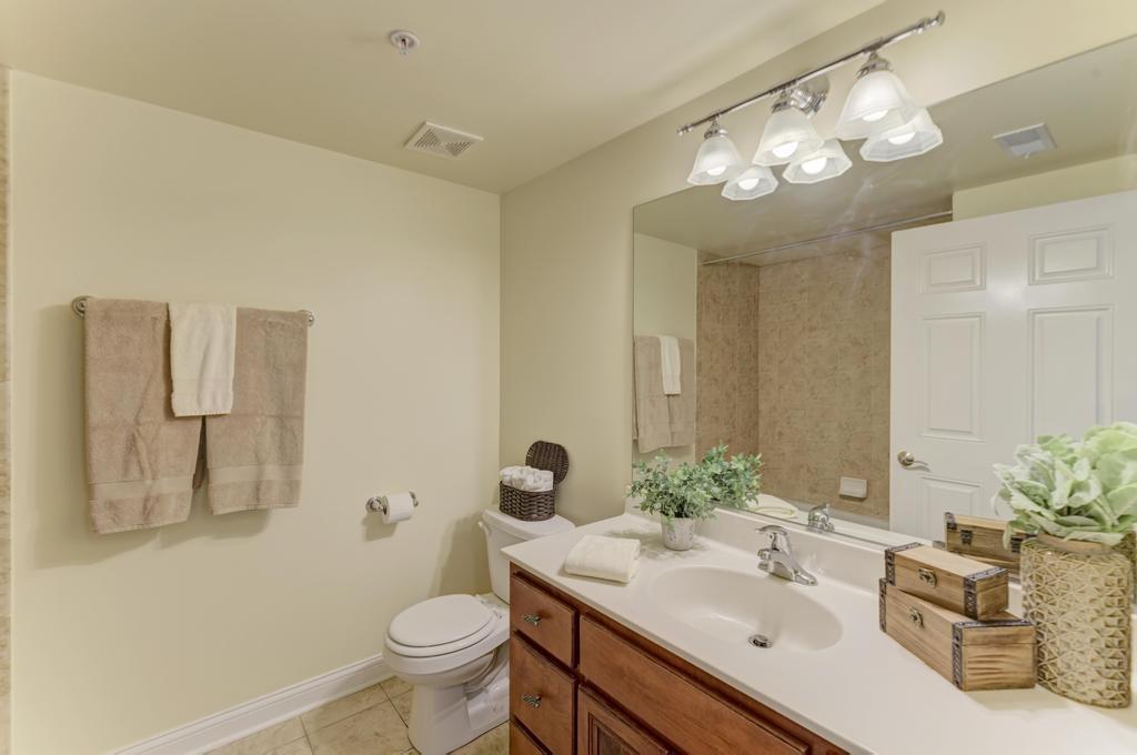 6655 S CASS Avenue Unit: 3B