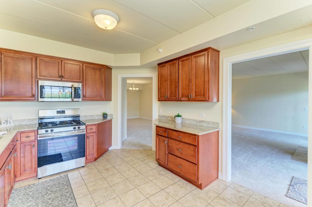 6655 S CASS Avenue Unit: 3B