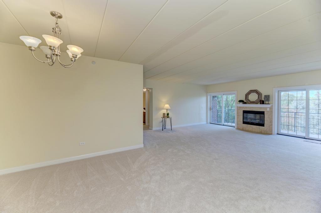 6655 S CASS Avenue Unit: 3B