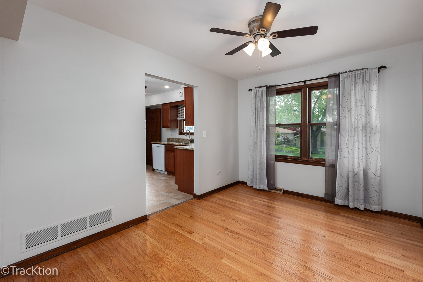 227 Robinson Lane