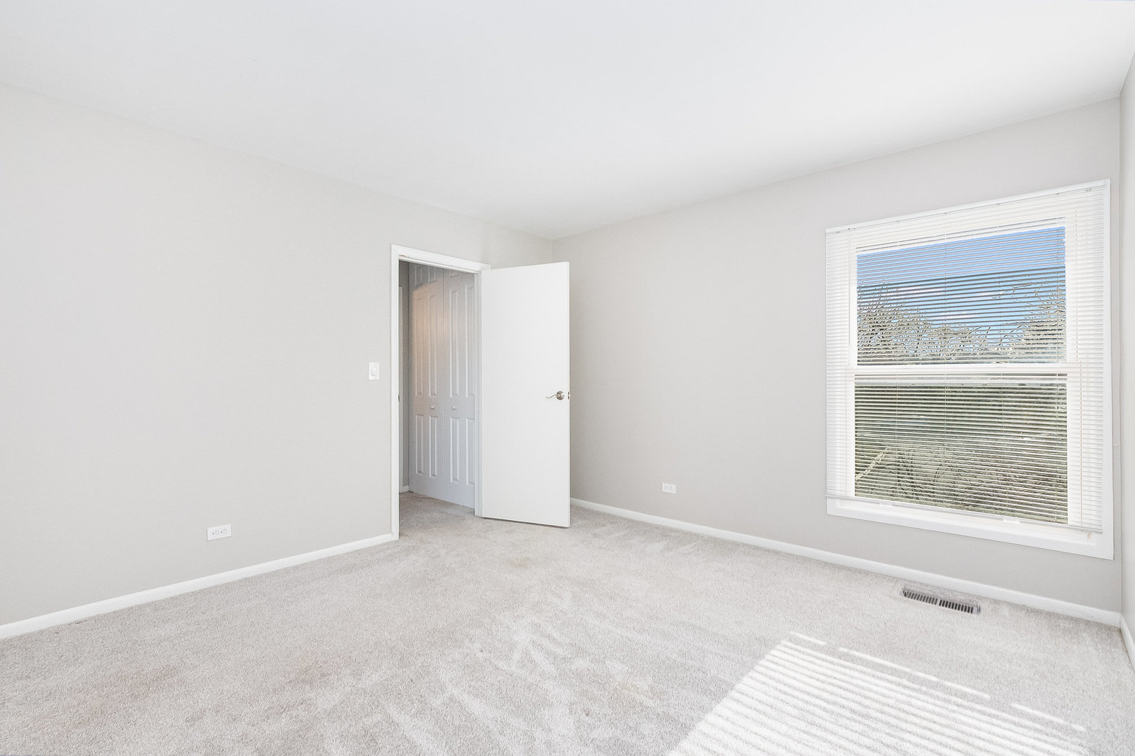 5536 E Lake Drive Unit: 68-C