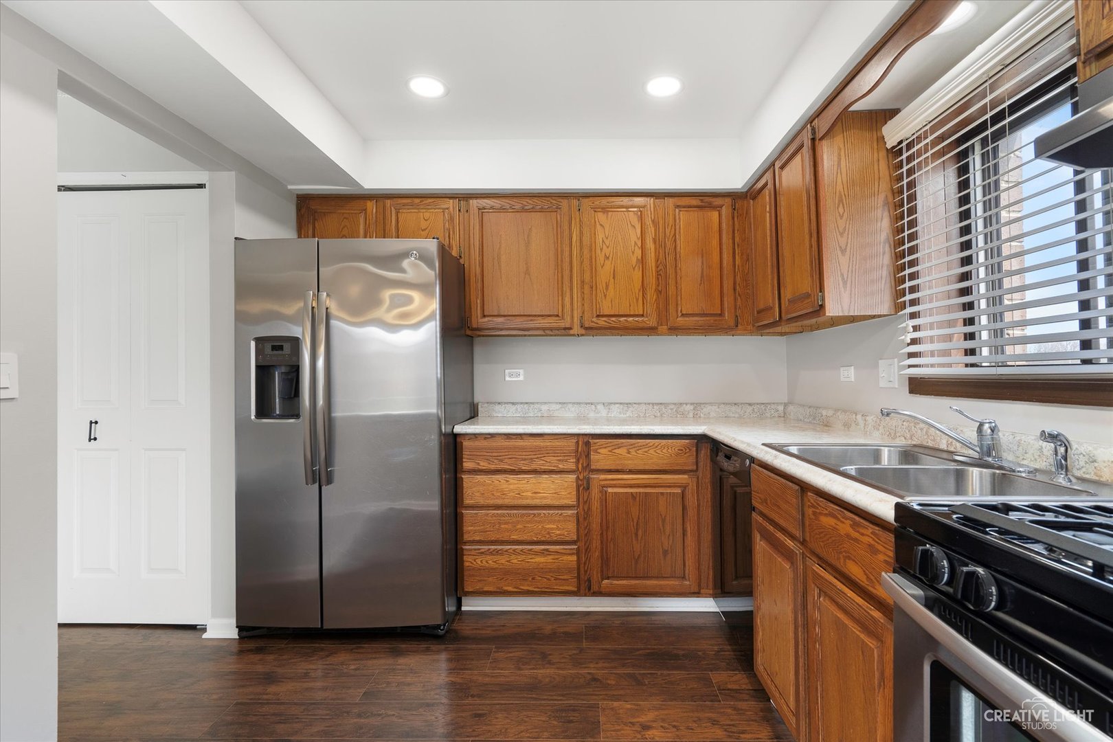 1239 Chalet Road Unit: 200