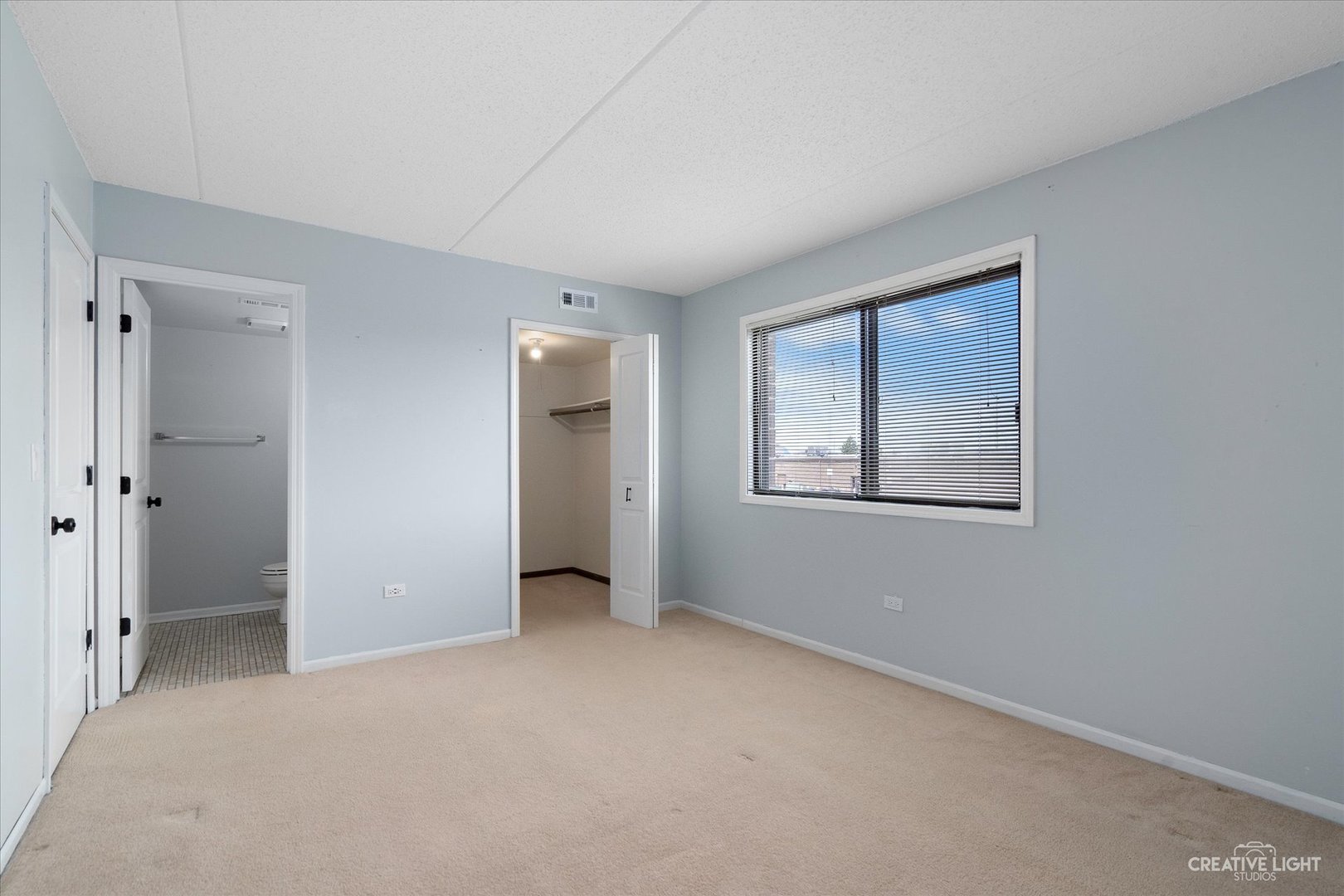 1239 Chalet Road Unit: 200