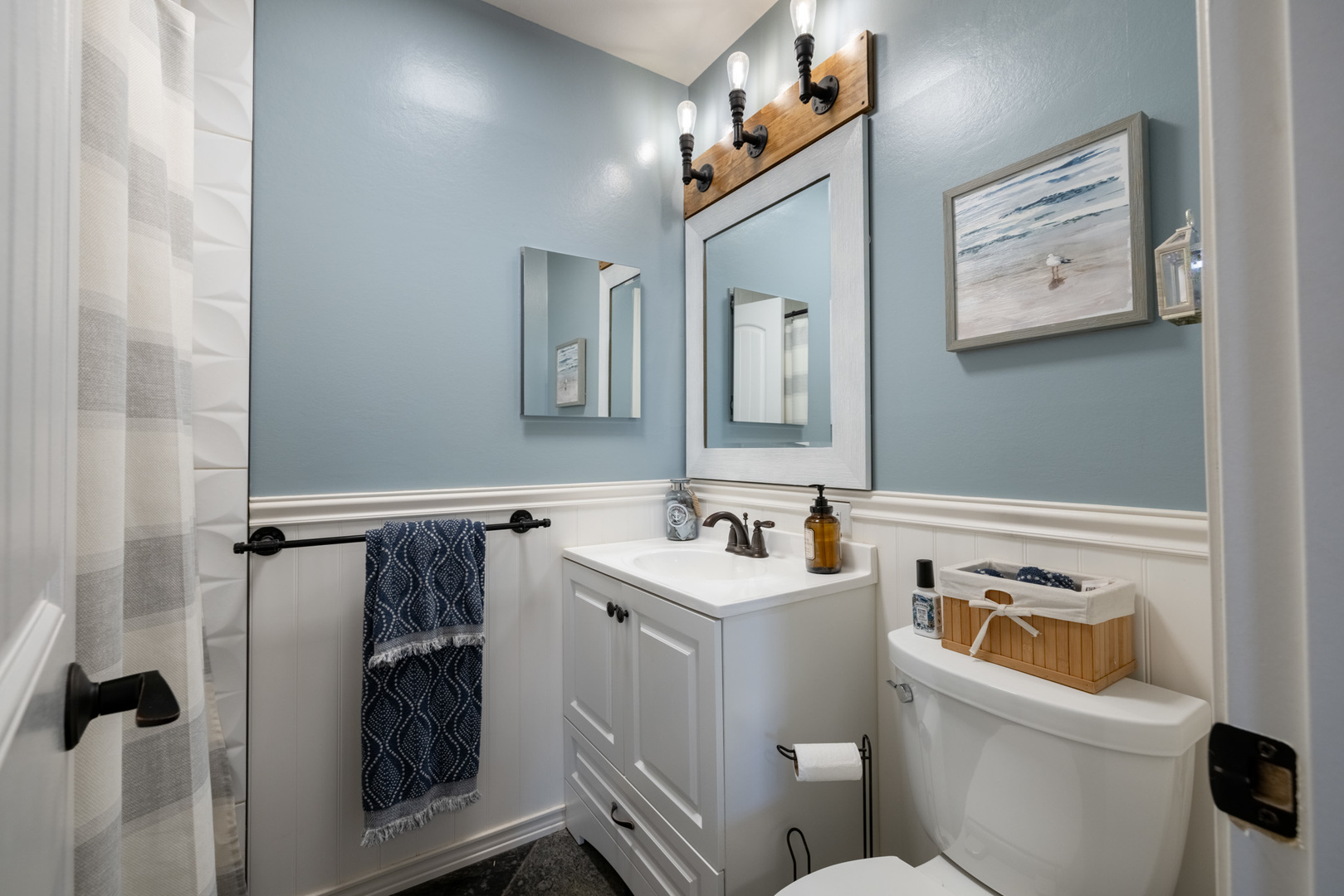 35 CLOVERDALE Lane