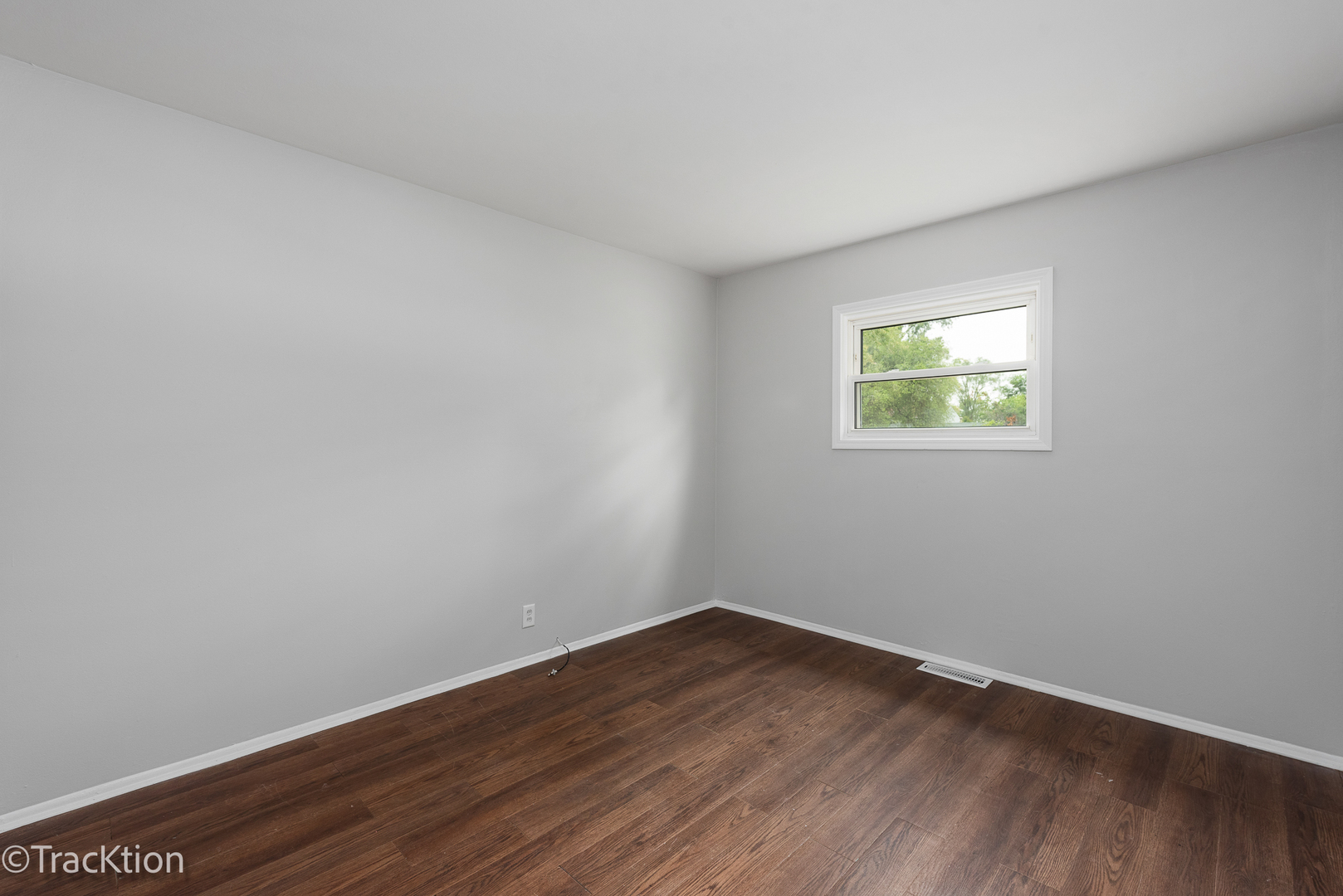 527 Spruce Road