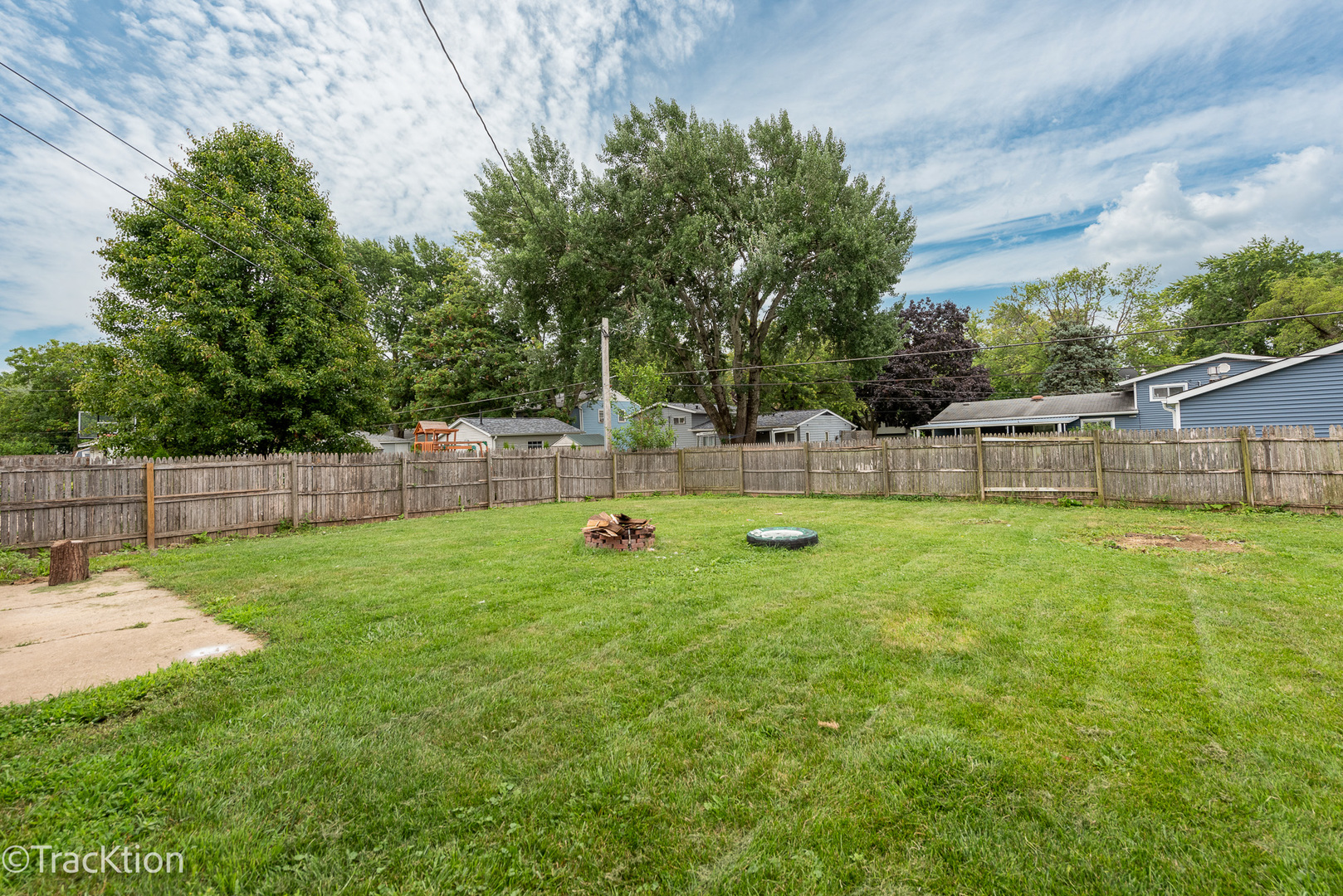 527 Spruce Road