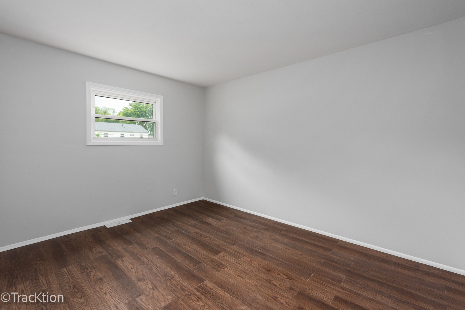527 Spruce Road