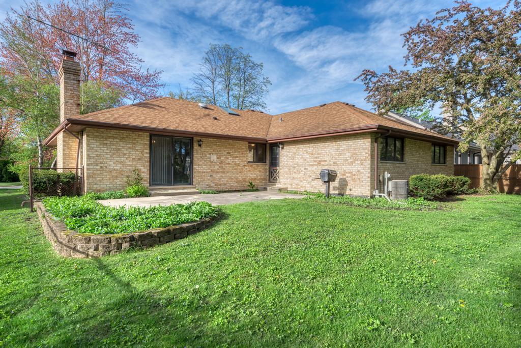 817 Old Orchard Avenue