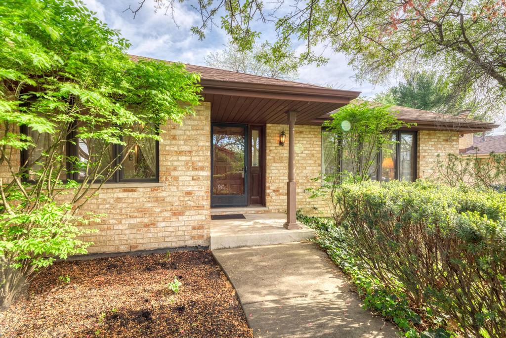 817 Old Orchard Avenue