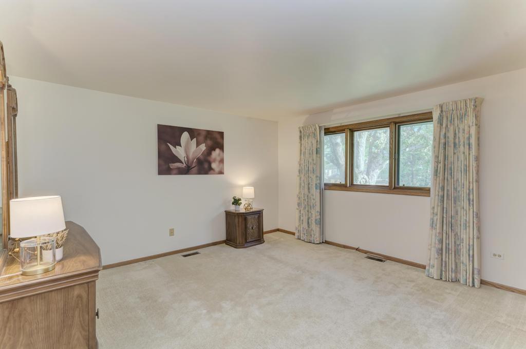 817 Old Orchard Avenue