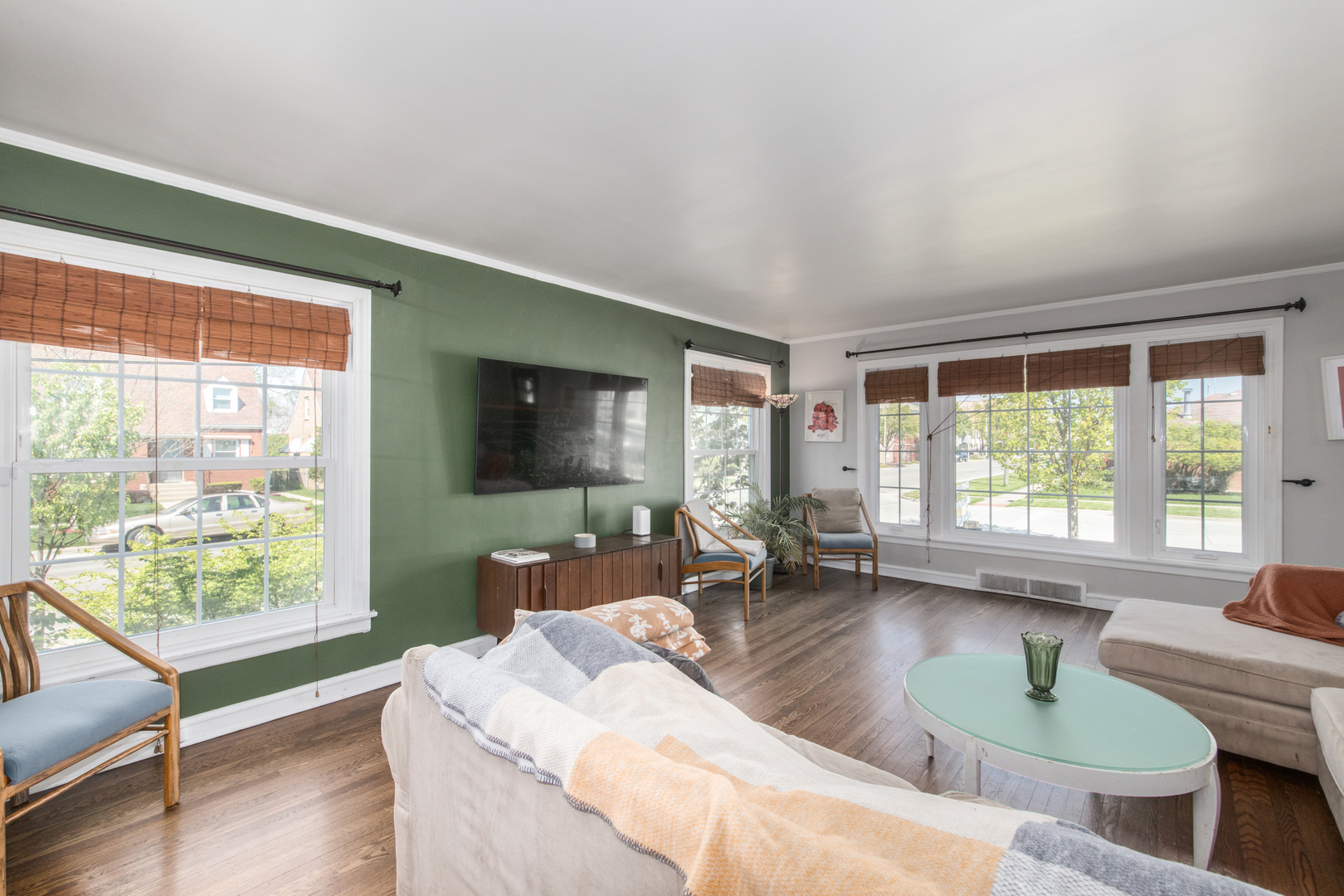 2767 W 95th Place