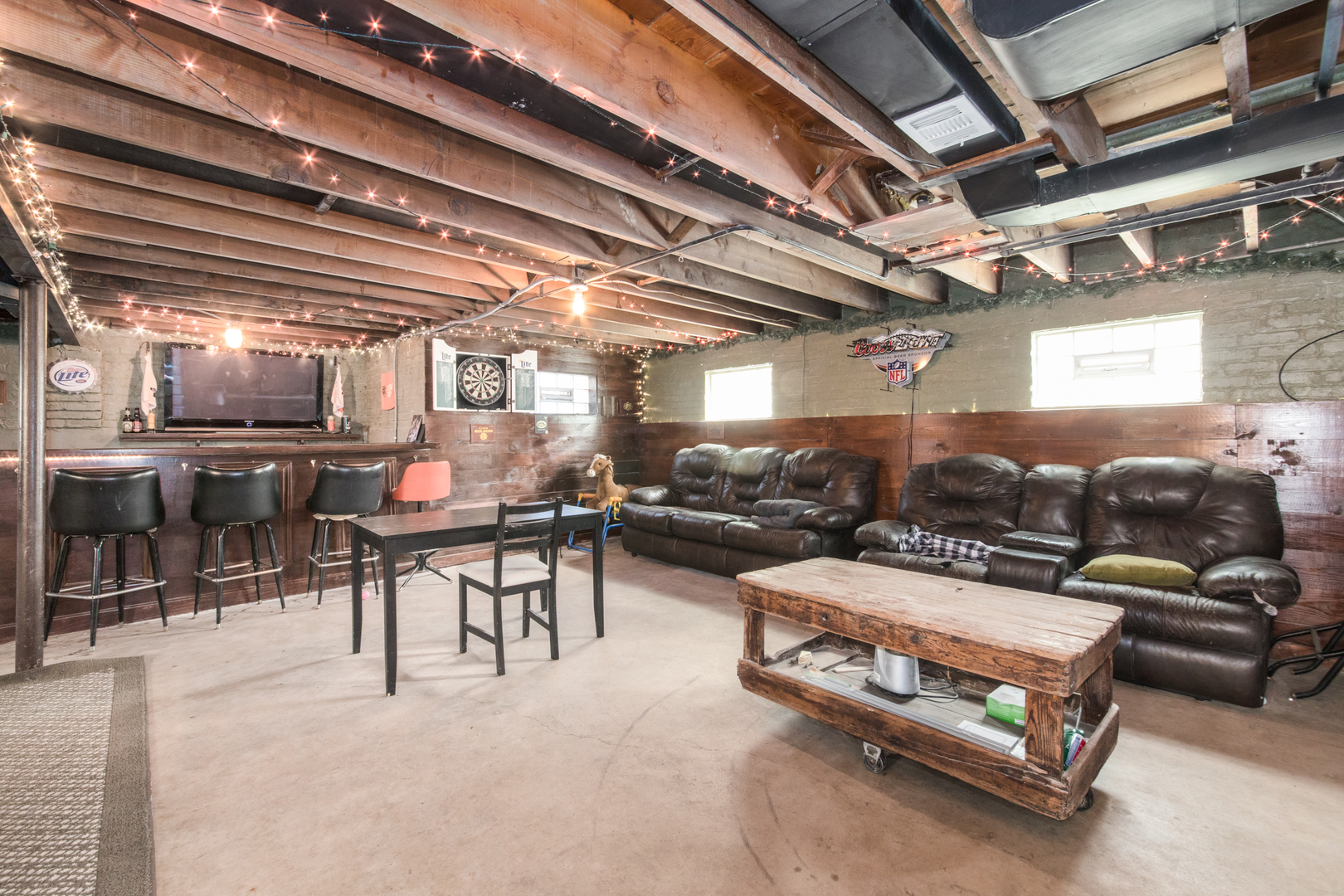 2767 W 95th Place