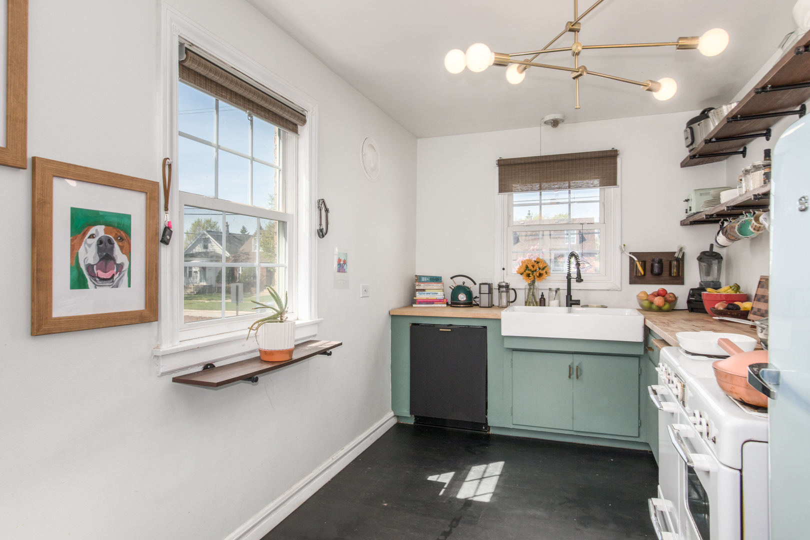 2767 W 95th Place