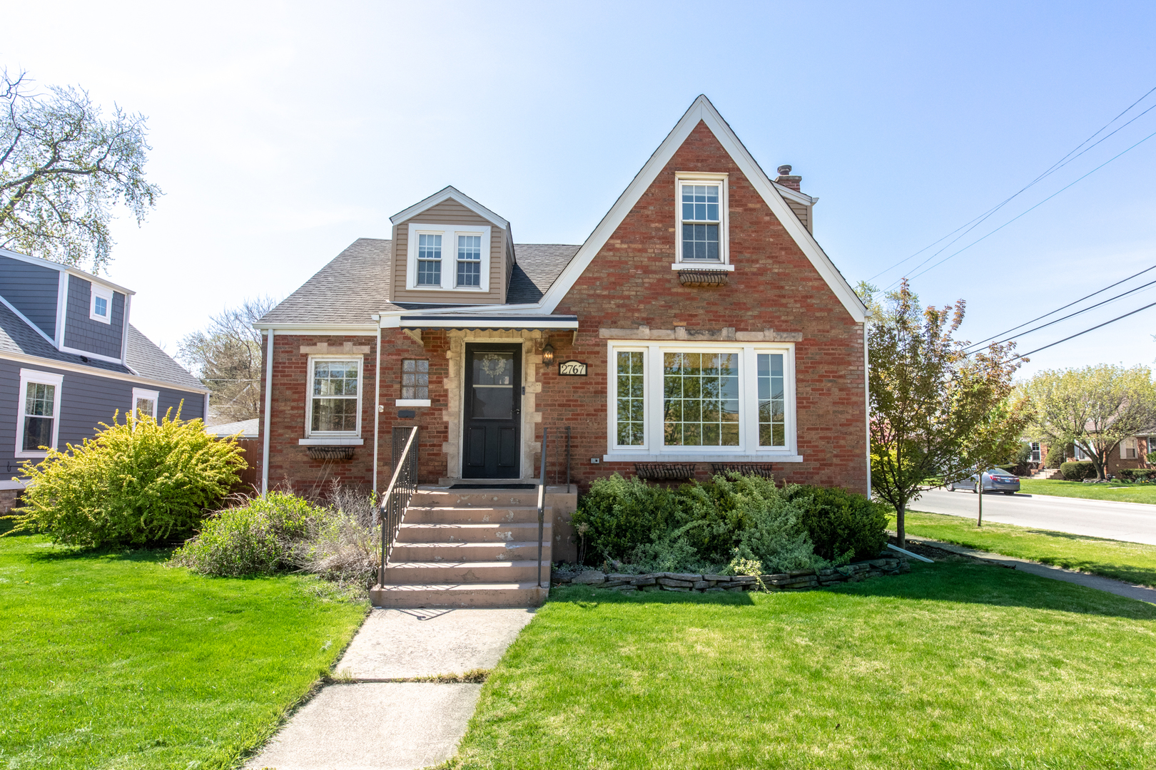 2767 W 95th Place