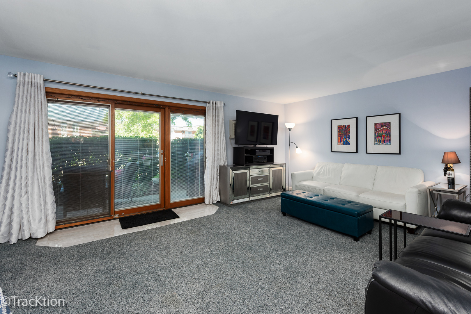 4221 SARATOGA Avenue Unit: 104A