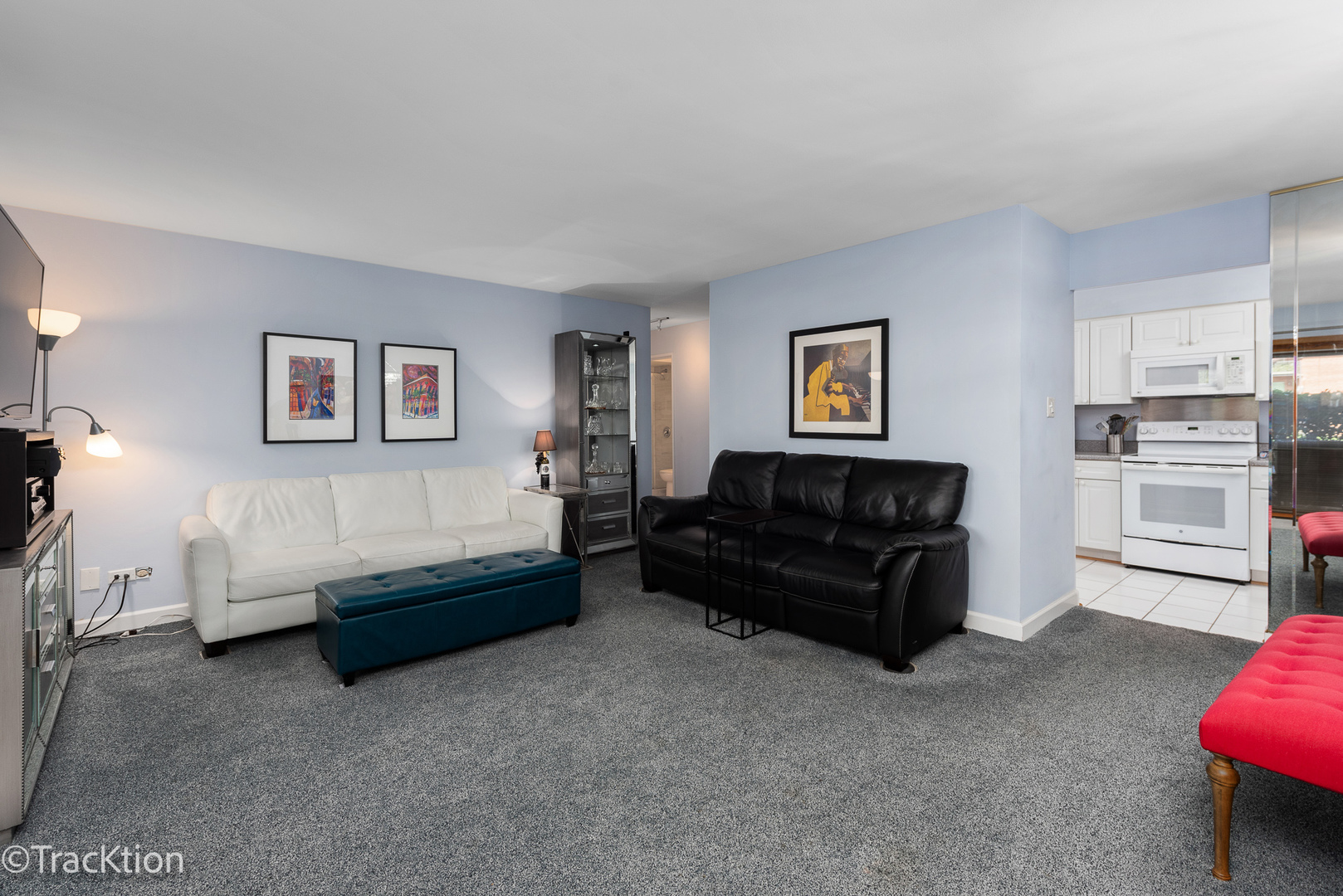 4221 SARATOGA Avenue Unit: 104A