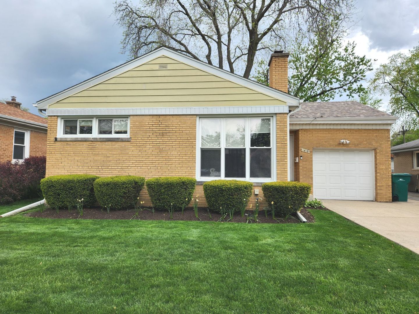 1418 Boeger Avenue