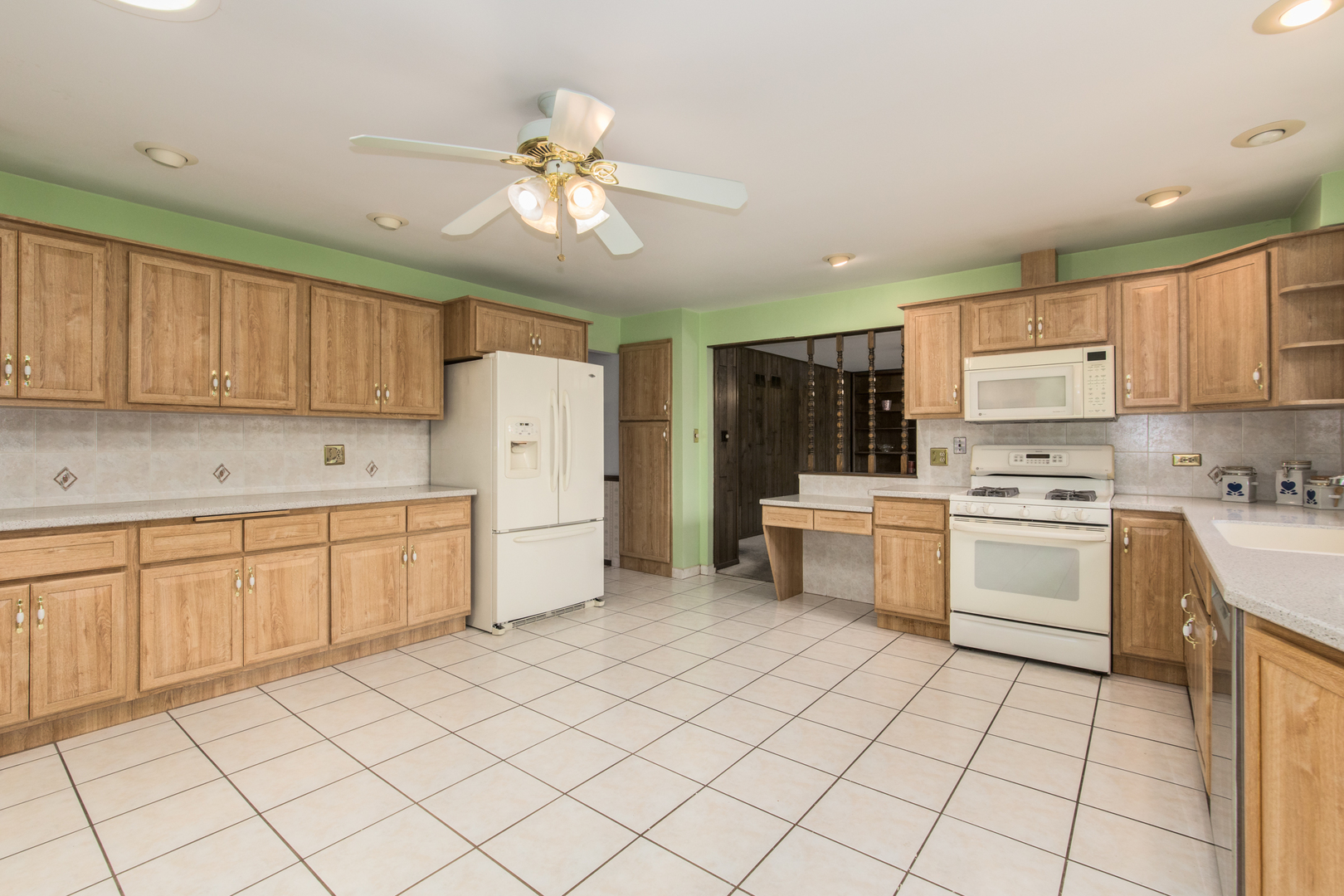 7423 Cashew Drive