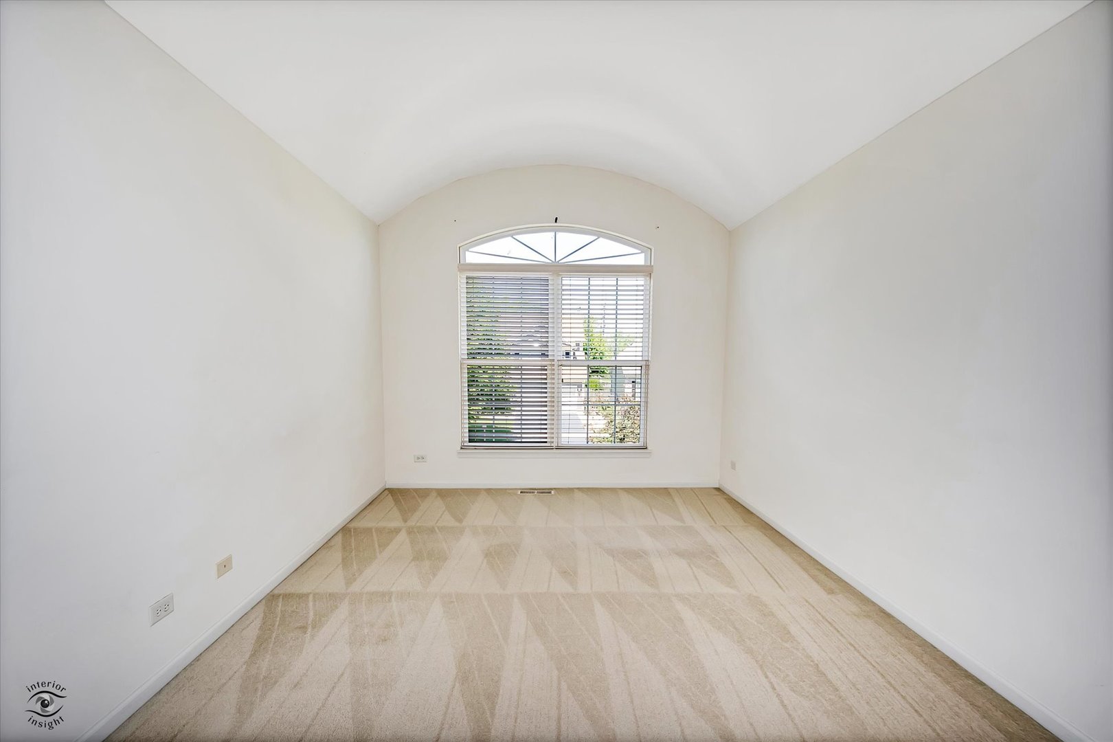 2105 Hearthstone Drive