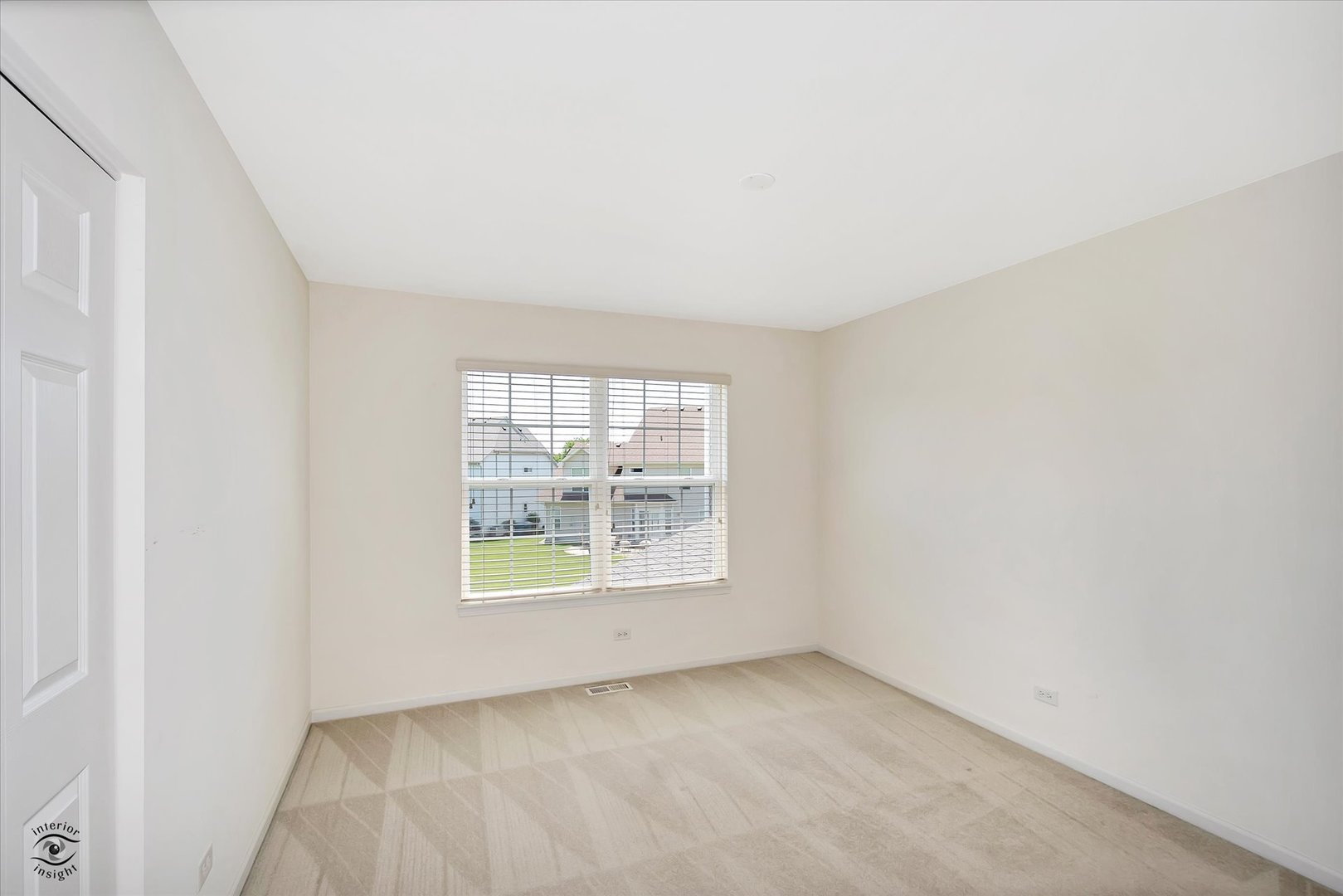 2105 Hearthstone Drive