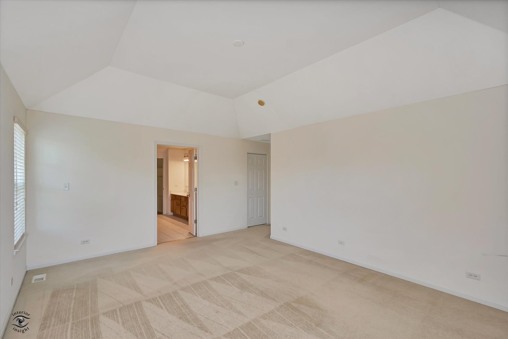 2105 Hearthstone Drive