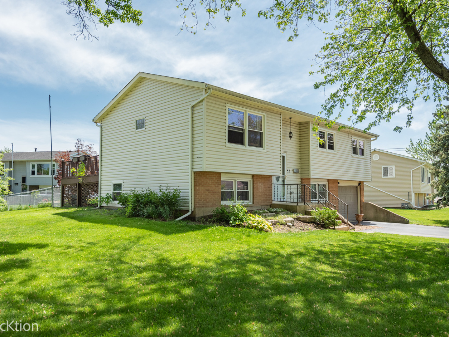 1 Highland Court