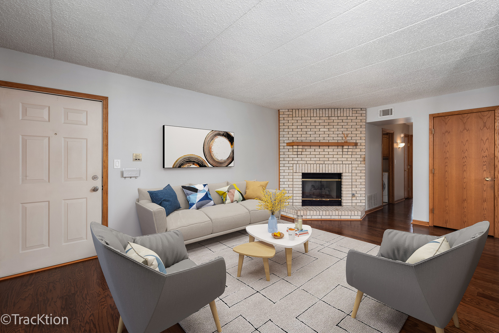 6136 W 63rd Street Unit: 2E