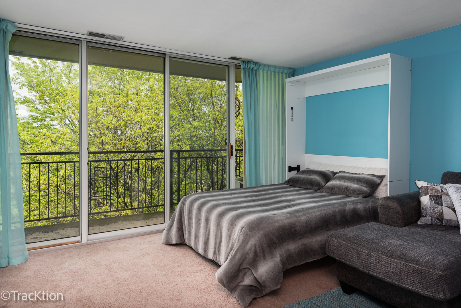 5810 Oakwood Drive Unit: 5J