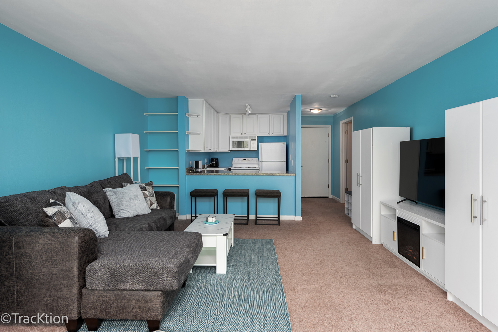 5810 Oakwood Drive Unit: 5J