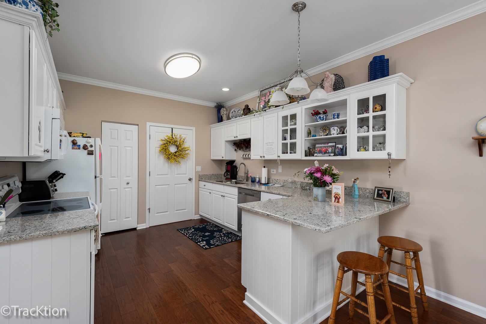 21341 W Juniper Lane