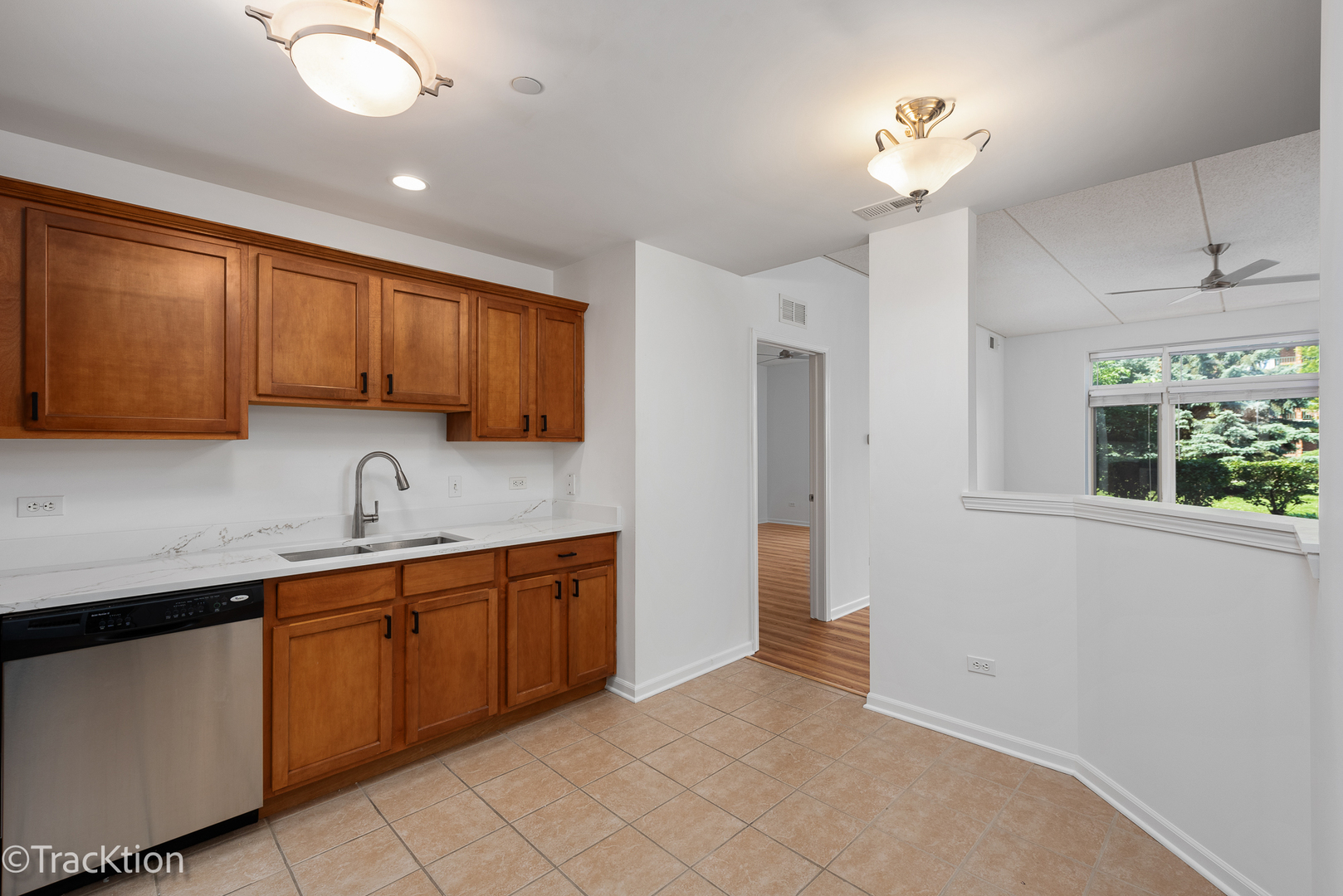 855 E 22nd Street Unit: 103