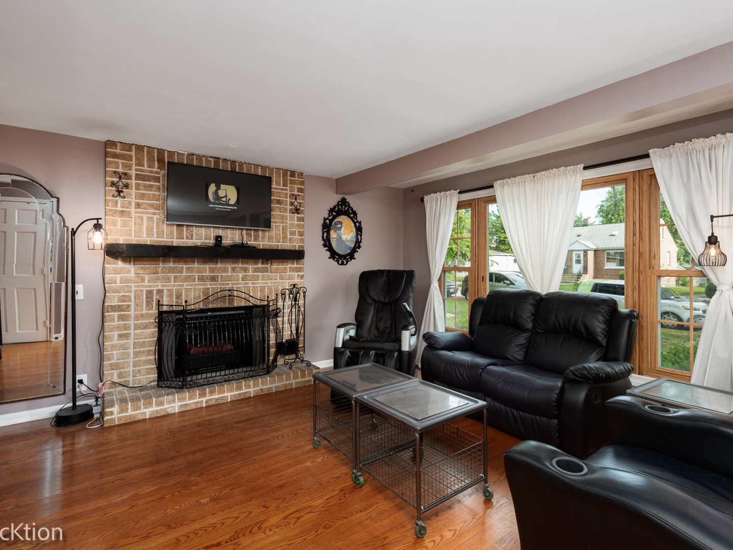 218 Willard Place