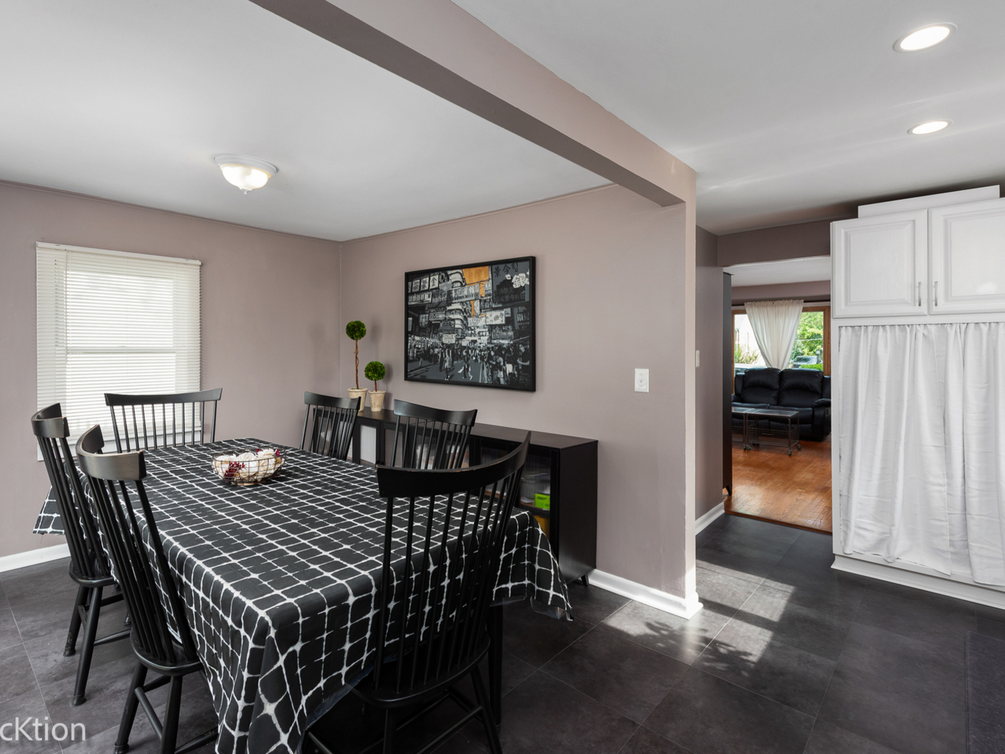 218 Willard Place