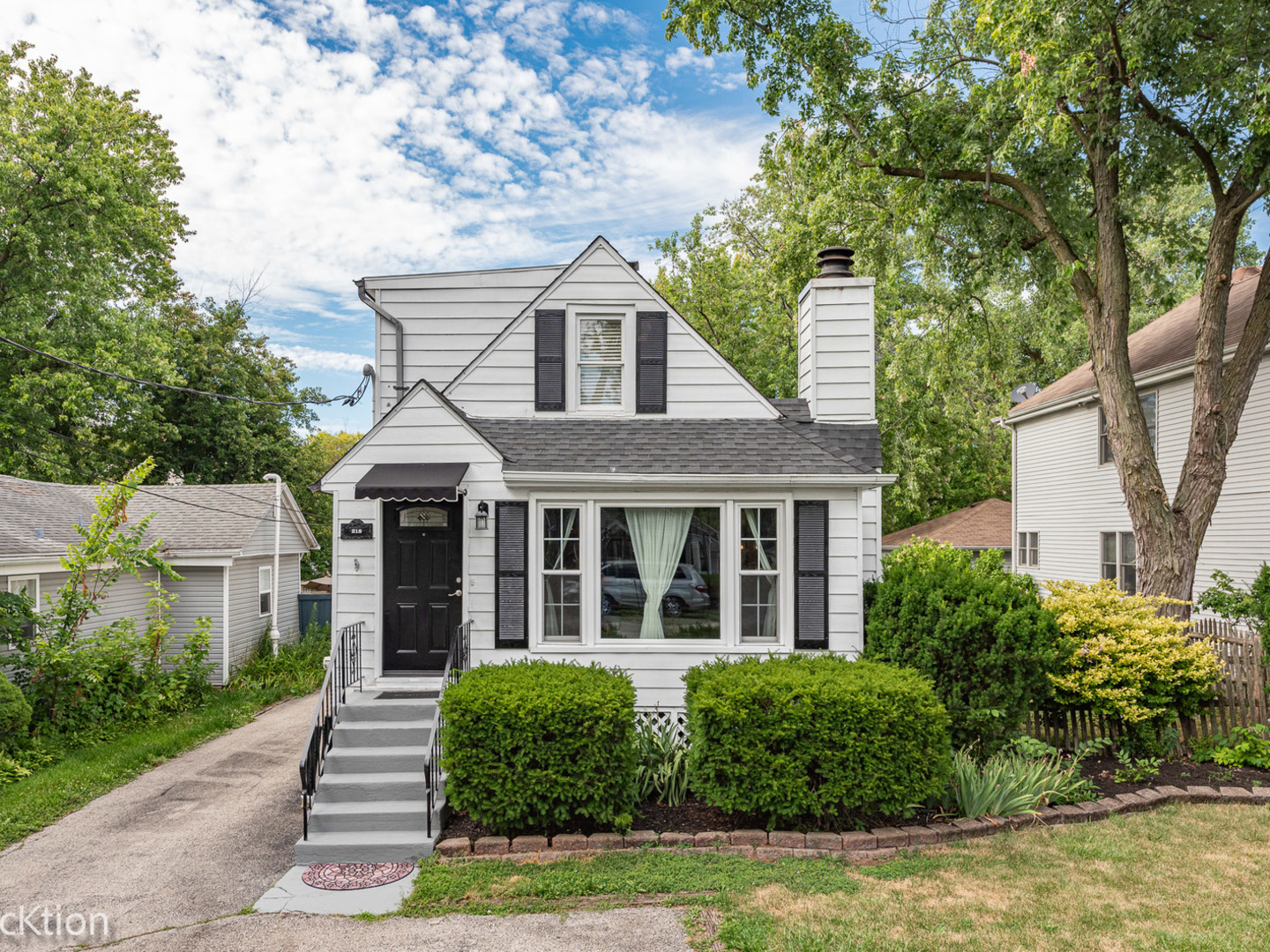 218 Willard Place