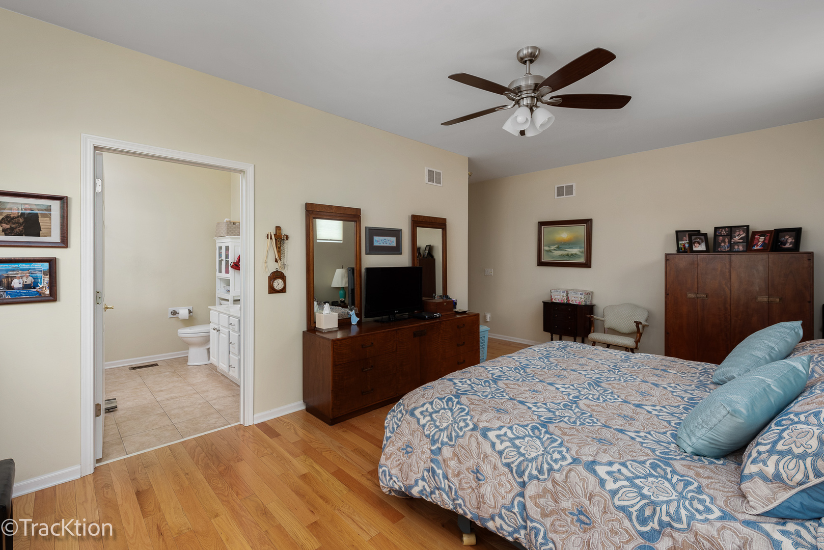 16174 Seneca Lake Circle