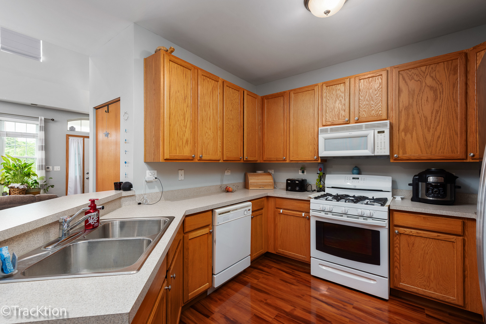 209 Springbrook Trail S