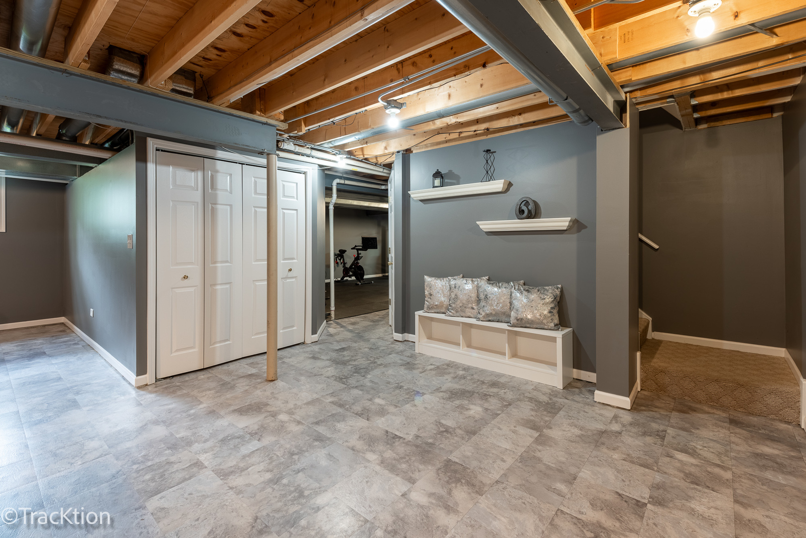 1902 Sweetbriar Lane
