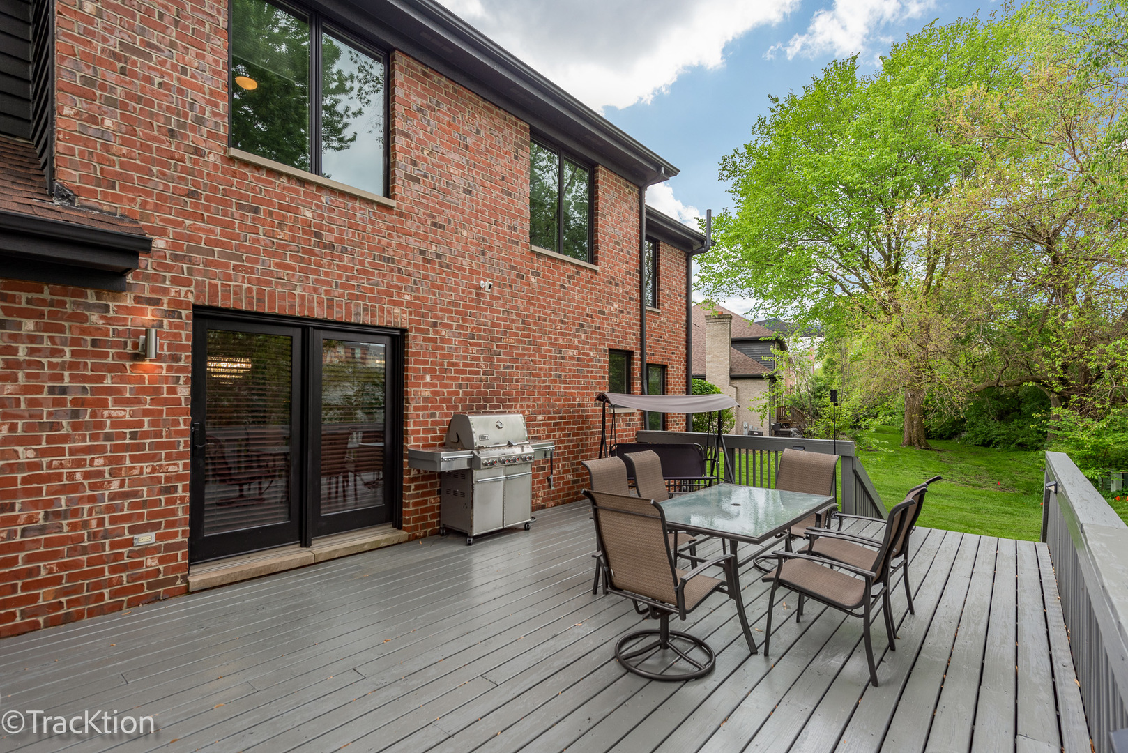 1902 Sweetbriar Lane