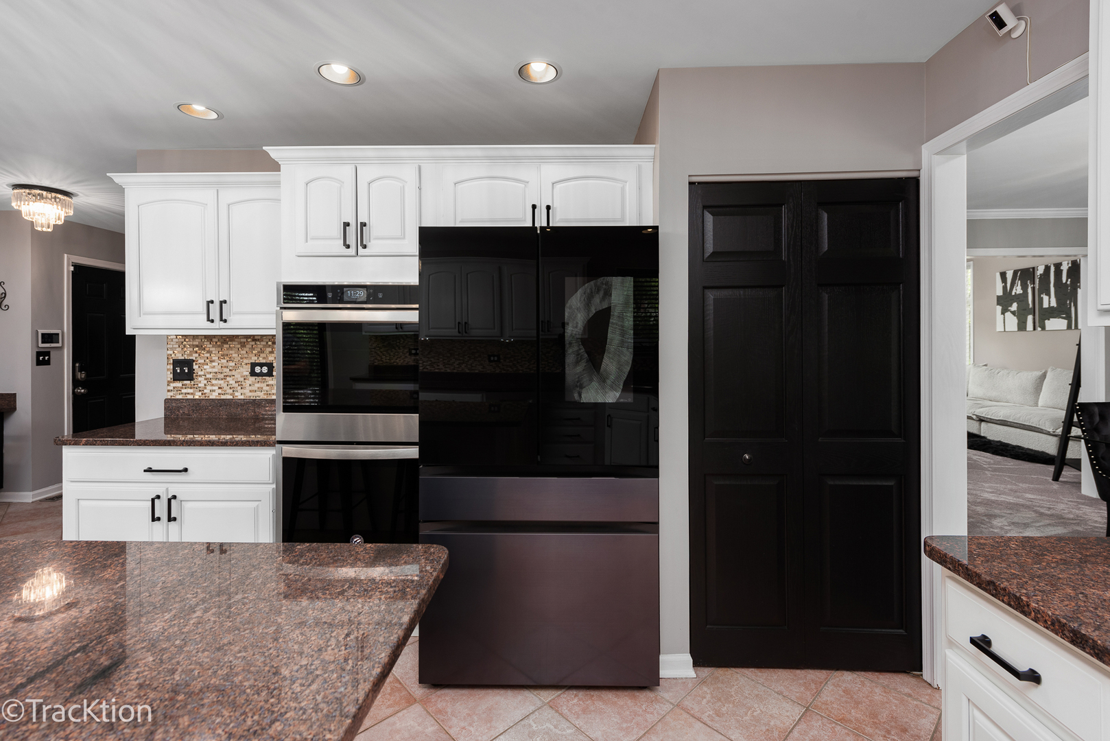 1902 Sweetbriar Lane