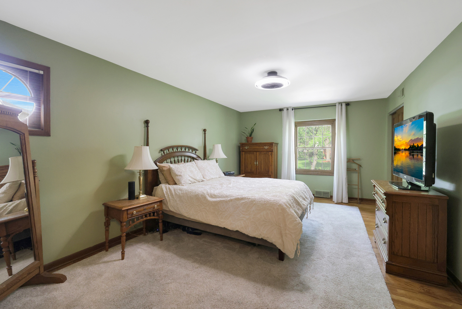 5834 Queens Cove