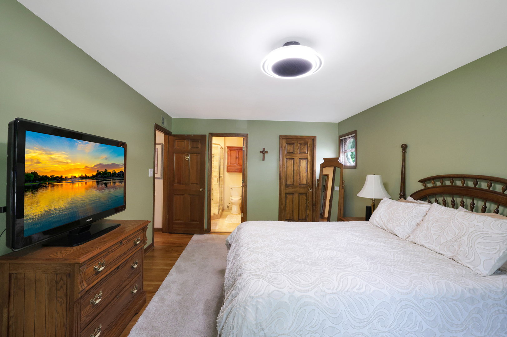 5834 Queens Cove