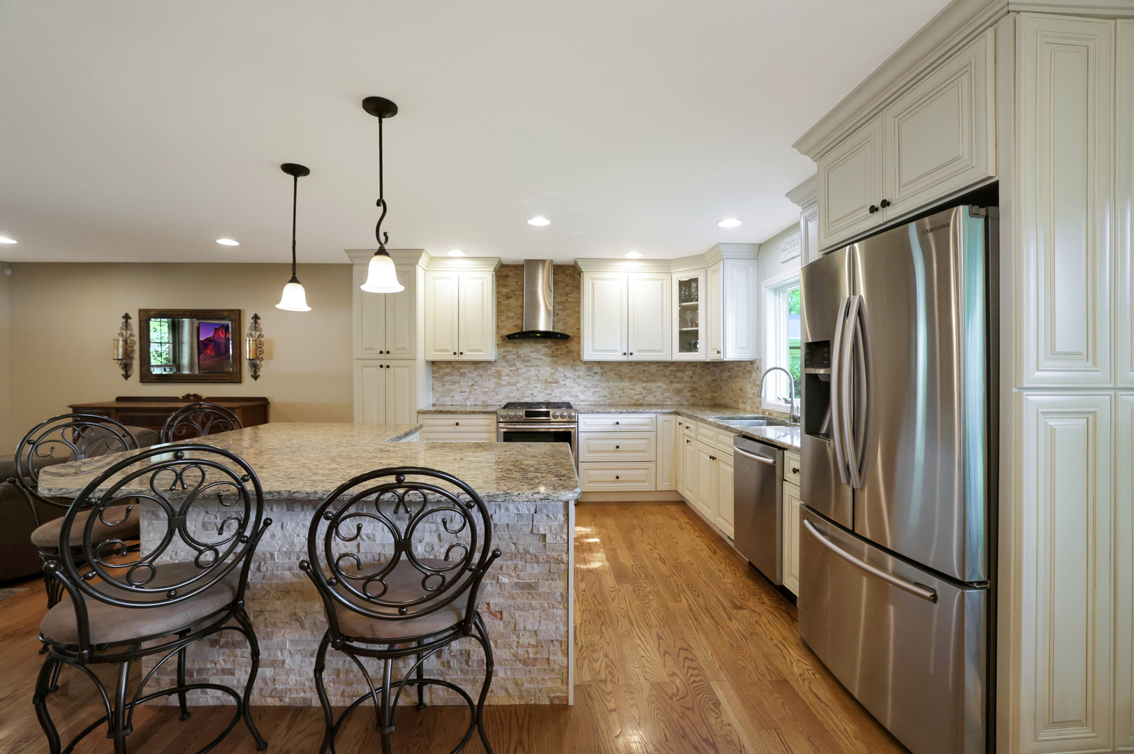 5834 Queens Cove